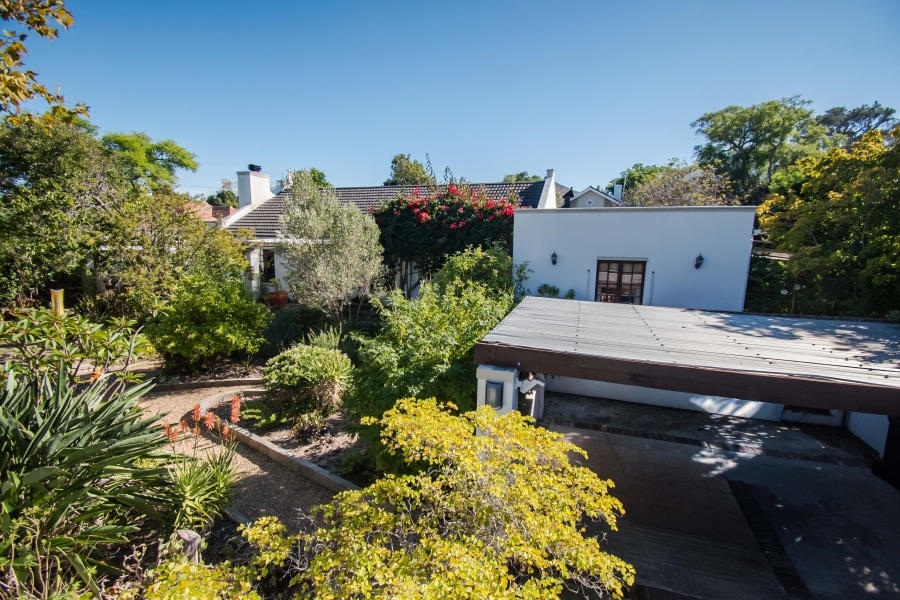 4 Bedroom Property for Sale in Roundhay Western Cape